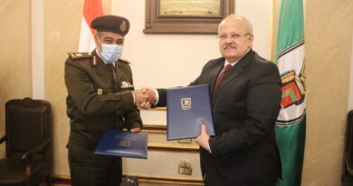القوات المسلحة توقع بروتوكول تعاون مع جامعة القاهرة فى تطوير البحث العلمى