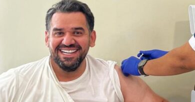 حسين الجسمي يتلقى الجرعة الأولى من لقاح كورونا